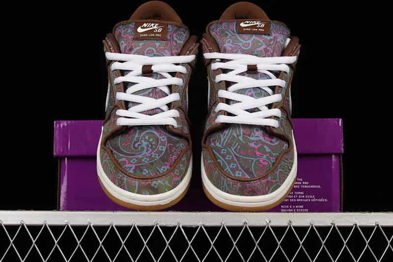 All categories Nk SB Dunk series Nk SB Dunk Low low-top sneakers F version Nk SB Dunk Low "Paisley" new cashew flower SB low-top sports and leisure sneakers DH7534-200